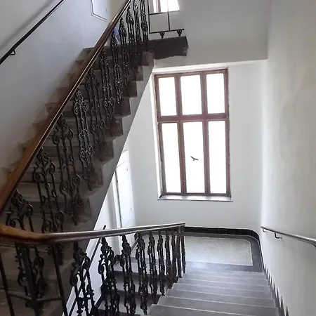 B4 Blízko O2 Arény Praga