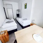 B4 Blízko O2 Arény * Praha
